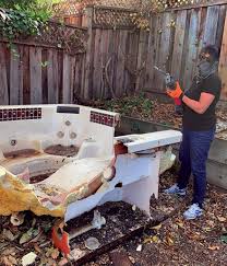 Best Mattress Disposal  in Ironwood, MI